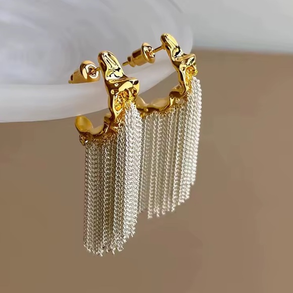 Anthropologie Jewelry - Anthropologie Gold and Silver Chain Earrings